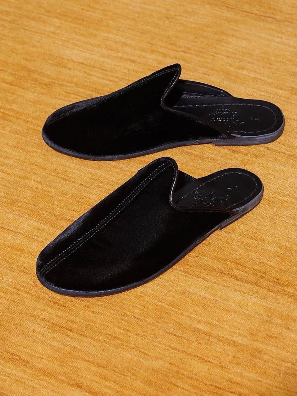 Sabah Black Italian Velvet Slip-On Baba